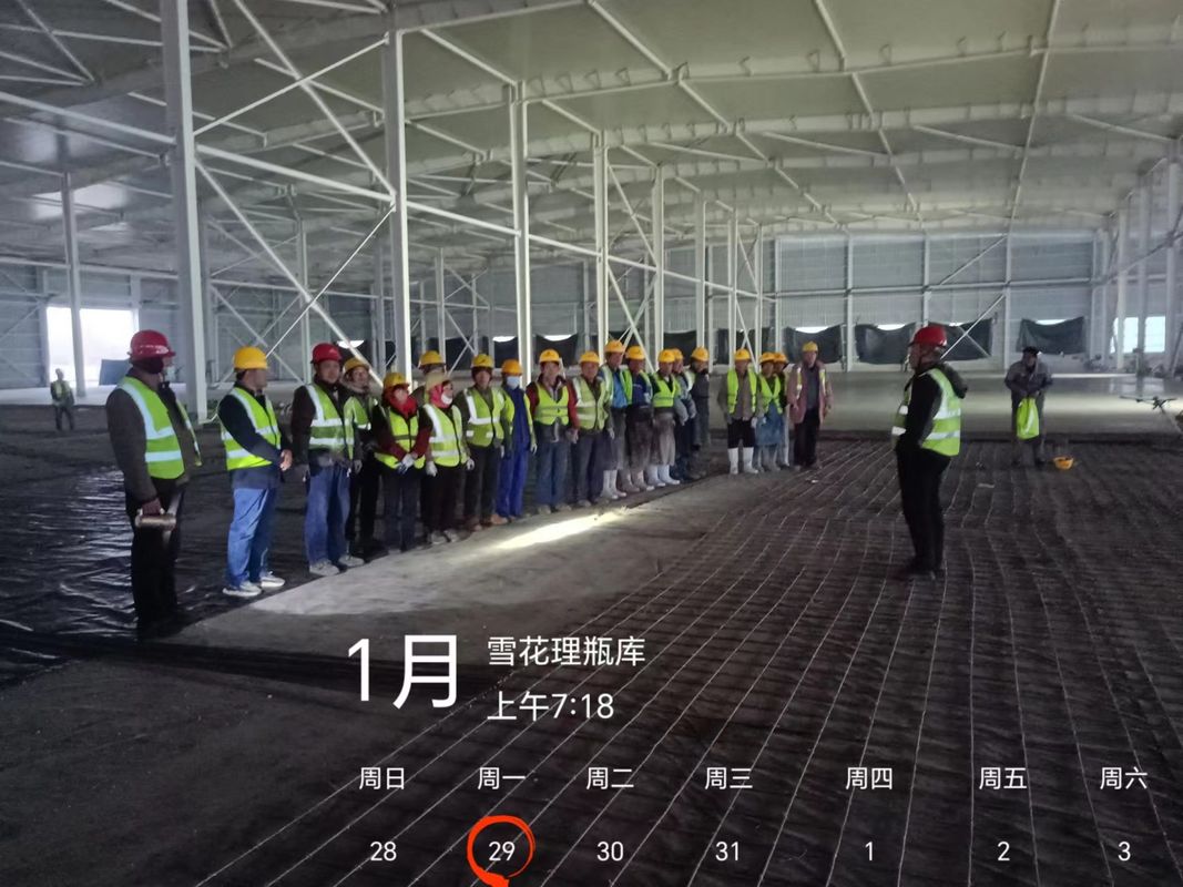 ハリケーン耐性鋼鉄構造工房を建設する