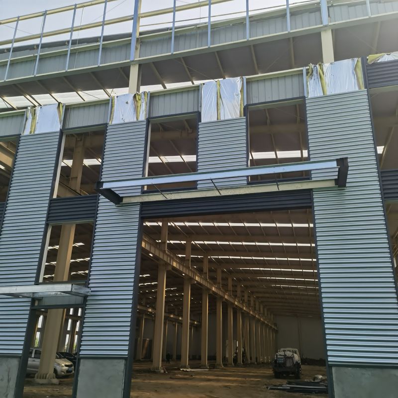 大幅な範囲と迅速な組み立て プリファブリックハウス 建築 鉄筋構造 建築 プリファブワークショップ